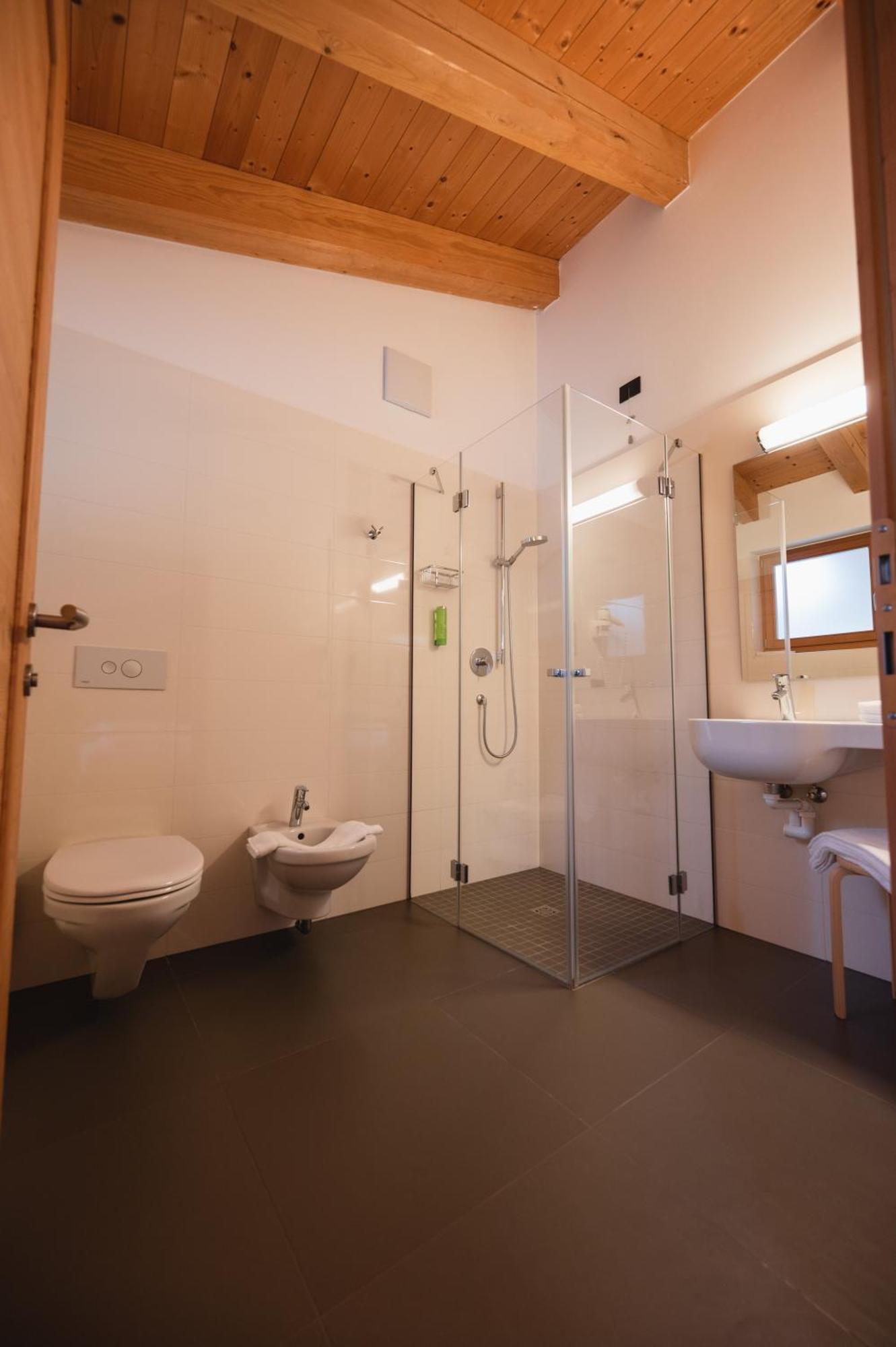 Garni Tuttotondo Levico Terme Quarto foto